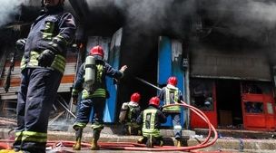 جزئیات حادثه مرگبار در اهواز | مرگ یک جوان در آتش‌سوزی مغازه موبایل‌فروشی