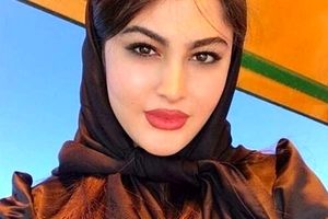 شغل مریم مومن قبل از بازیگری