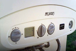 چگونه فشار آب پکیج را تنظیم کنیم؟