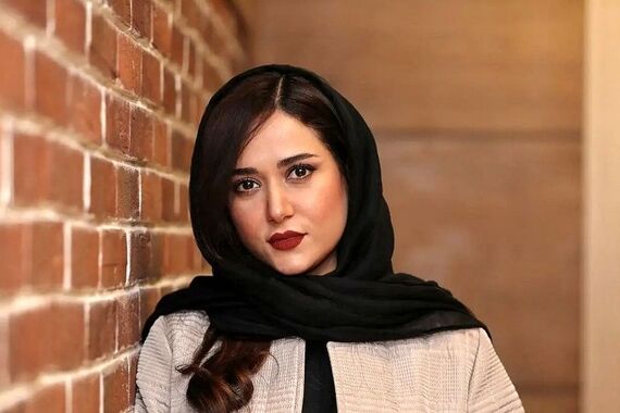 تیم مورد علاقه پریناز ایزدیار