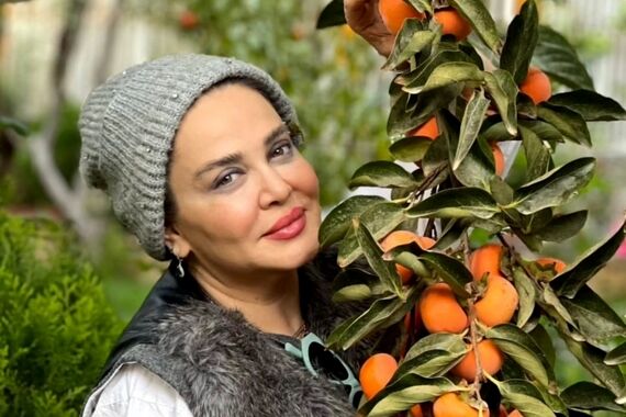 بهاره رهنما با این کلاه عجیبش حسابی سوژه شد | خانم با این تیپ اسکیمویی چه جولونی میده