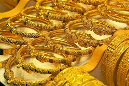 بالاخره امروز طلا بخریم یا نخریم؟