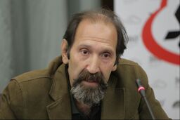 کارگردان معروف عزادار شد