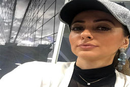 علاقمندی های نفیسه روشن 