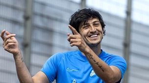 عکس عاشقانه سردار آزمون دل همه رو برد | خنده های از ته دل سردار آزمون برای چیست؟