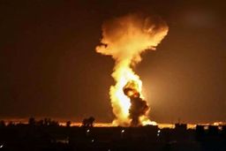 اسرائیل دوباره به ضایحه حمله کرد+تصاویر