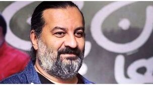 مهراب قاسم‌خانی بر سر مزار چهره مشهور سریال پایتخت