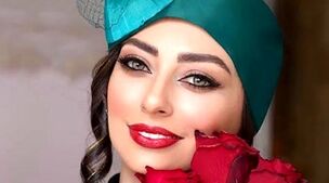 عکس عشق جدید نفیسه روشن لو رفت | عکس احساسی نفیسه خانوم و حیوان خانگی ملوسش