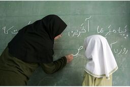 مدارس تهران فردا باز است؛ تعطیلی مدارس بی تعطیلی | حالگیری عجیب از دانش‌آموزان تهرانی