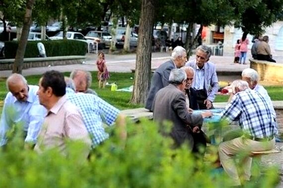 خبر خوش دولت برای بازنشستگان | آخرین مهلت ثبت‌نام یک طرح بیمه‌ای اعلام شد