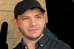 فوری / شهادت فرمانده حماس و خانواده اش