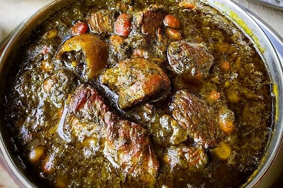 طرز تهیه قورمه سبزی مامان پز با ترفند طلایی | چی کار کنیم قورمه سبزی روغن سیاه بندازه؟